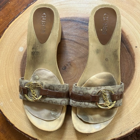 GUESS girls sandal slides size 2.5 - Picture 4 of 7